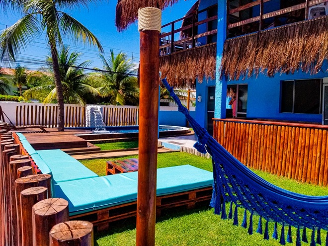 Casa Nui by Concavus